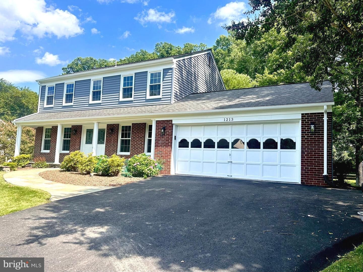 Property Photo: 1213 Forestville Drive VA 22066