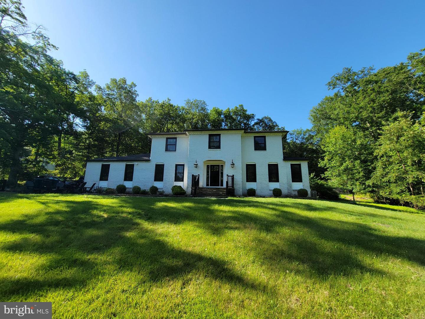 Property Photo:  64 Lindbergh Road  NJ 08551 