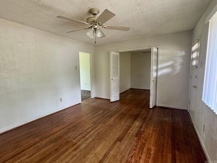 Property Photo: 401 Beverly Ave AR 72120