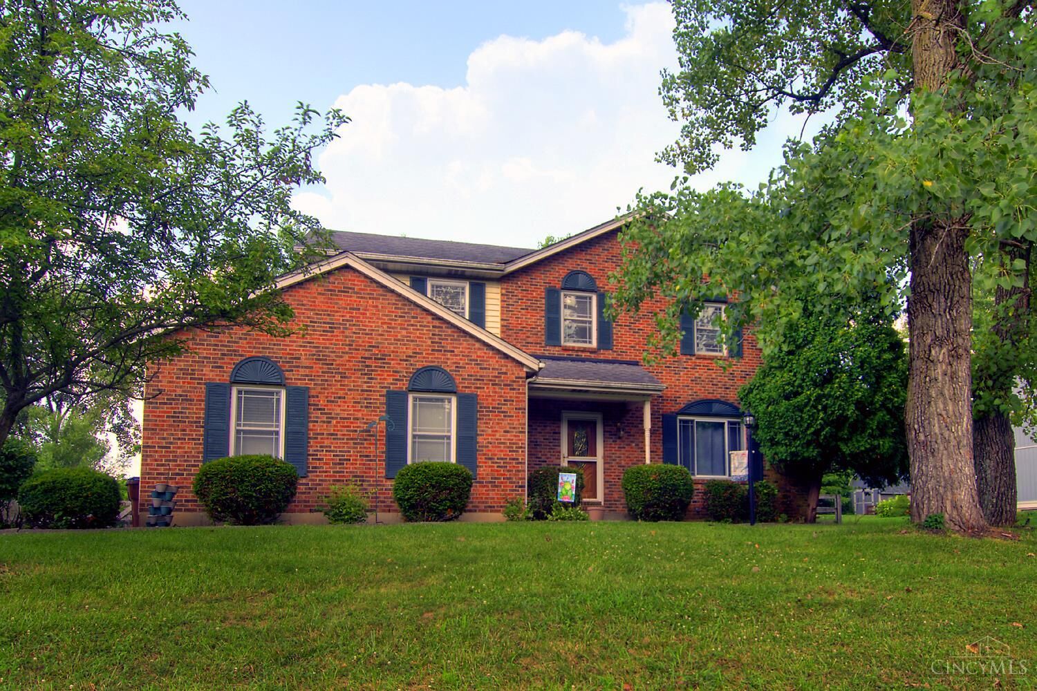 Property Photo: 6820 Netherland Drive OH 45044