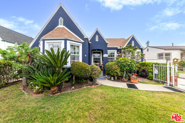 1841 Clyde Ave  Los Angeles CA 90019 photo