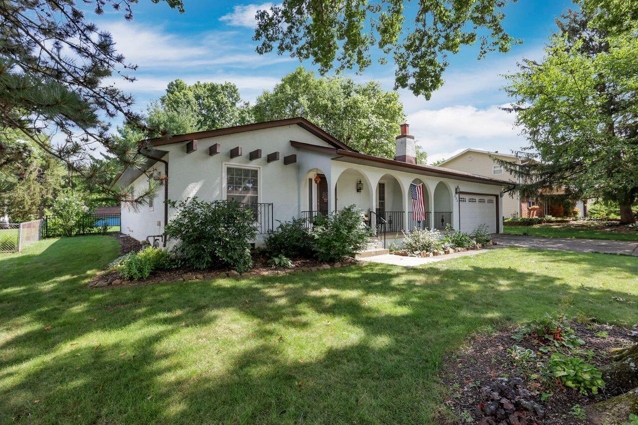 Property Photo:  680 Jonsol Court  OH 43230 