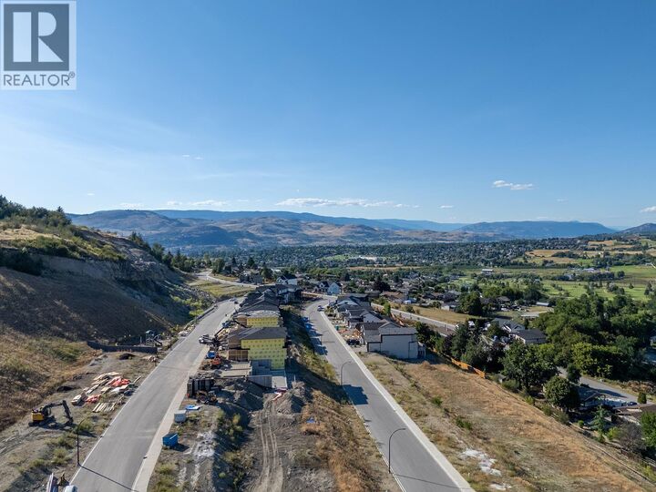 Property Photo:  410 Arrowleaf Rise  BC V1B 2P2 