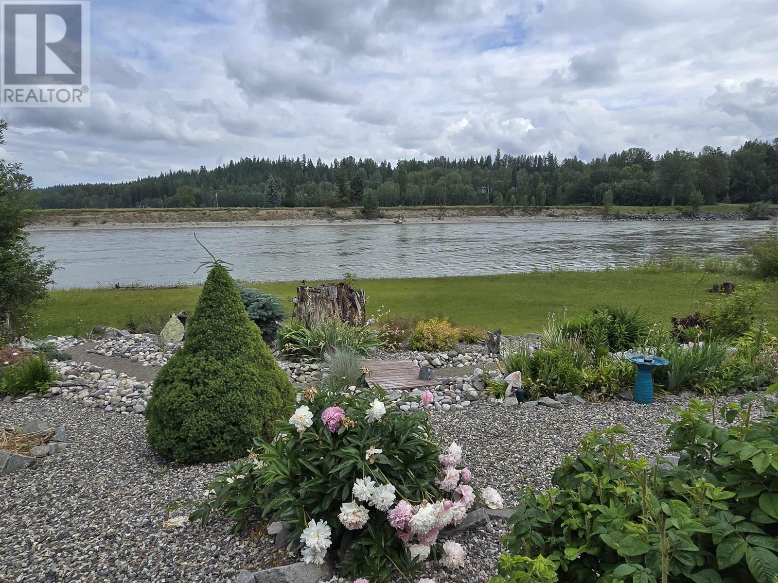 Photo de la propriété: 1702 Dyke Road 158 BC V2J 6A4