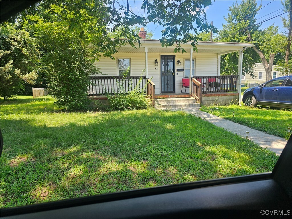 Property Photo: 42 N Old Church Street VA 23803