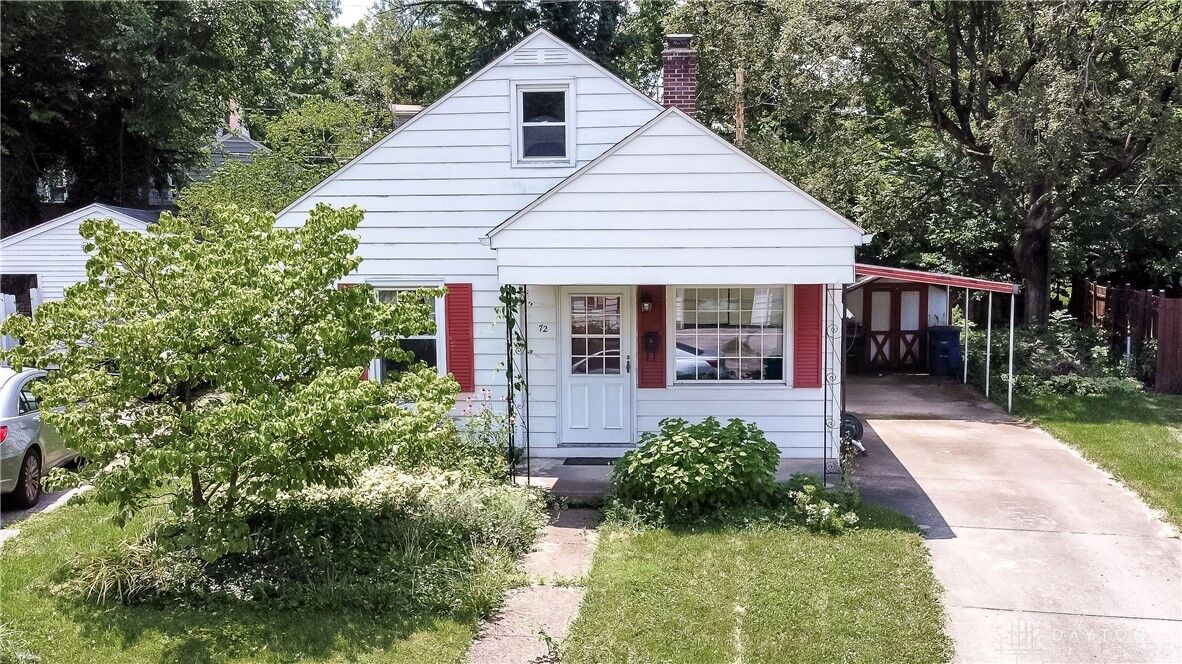 Property Photo: 72 Thorpe Drive OH 45420
