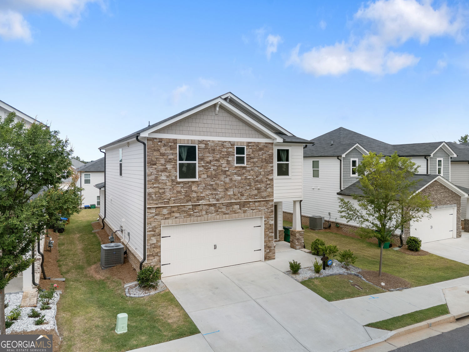 Property Photo: 1510 Lyon Way Drive Drive GA 30044