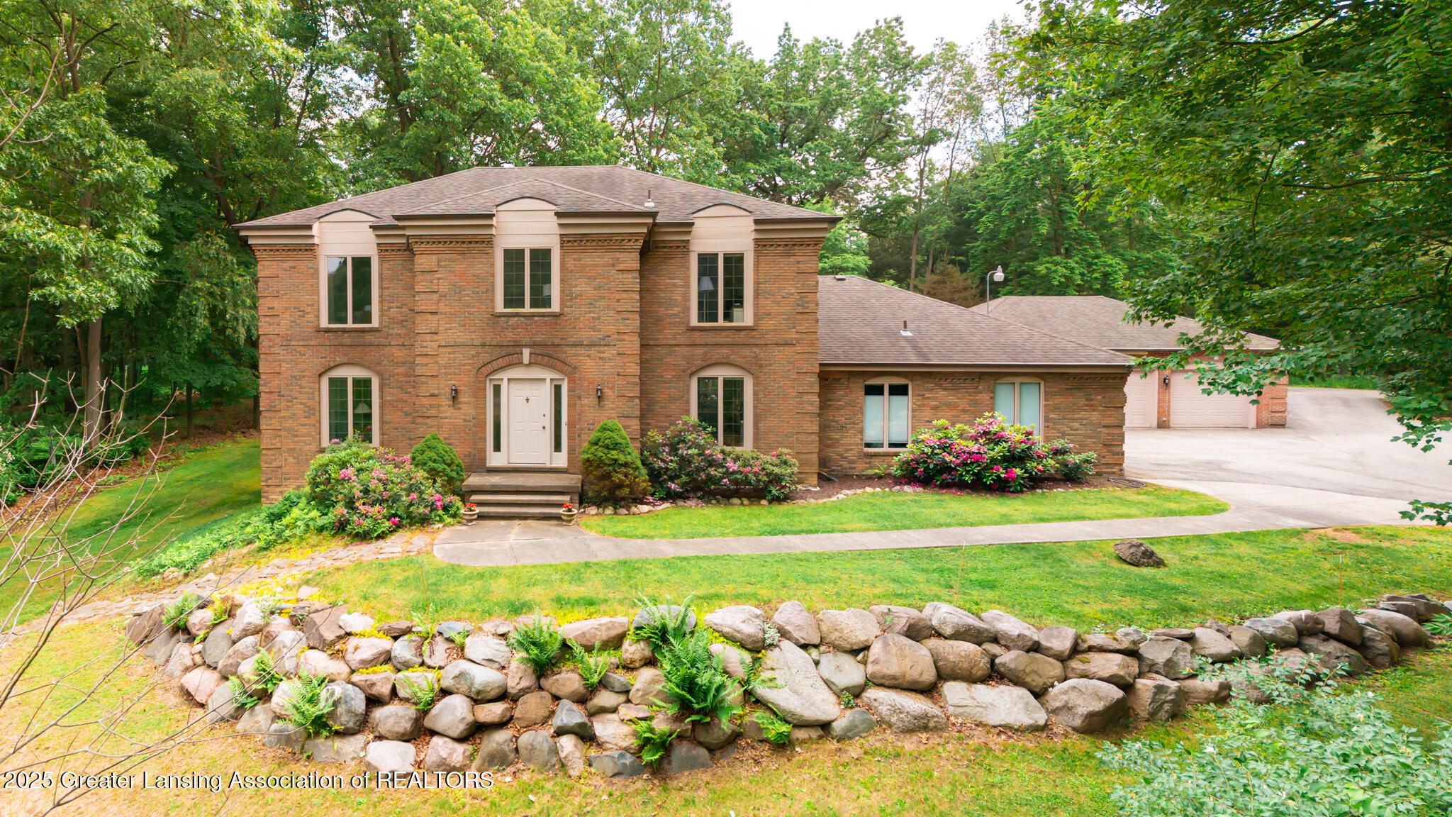 1160 Fox Chase  Okemos MI 48864 photo