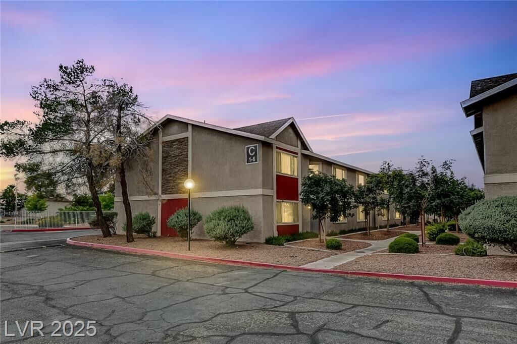 Property Photo:  100 South Crestline Drive 4  NV 89107 