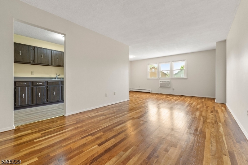 Property Photo:  301 W Morris Ave B-4  NJ 07036 