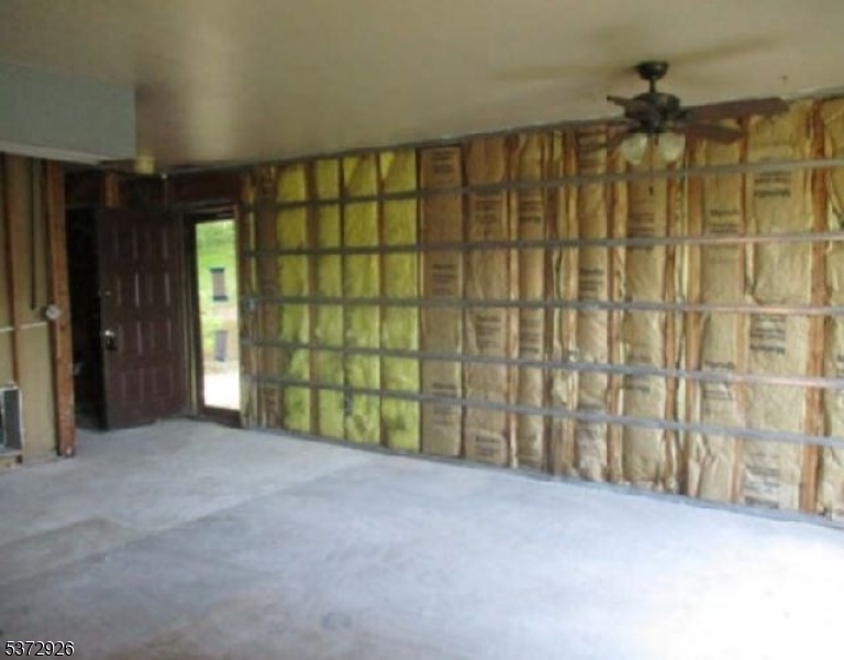 Property Photo: 3 Deer Valley Ln NJ 07462