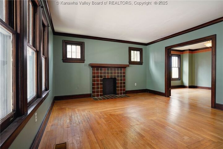Property Photo: 1203 Park Avenue WV 25302