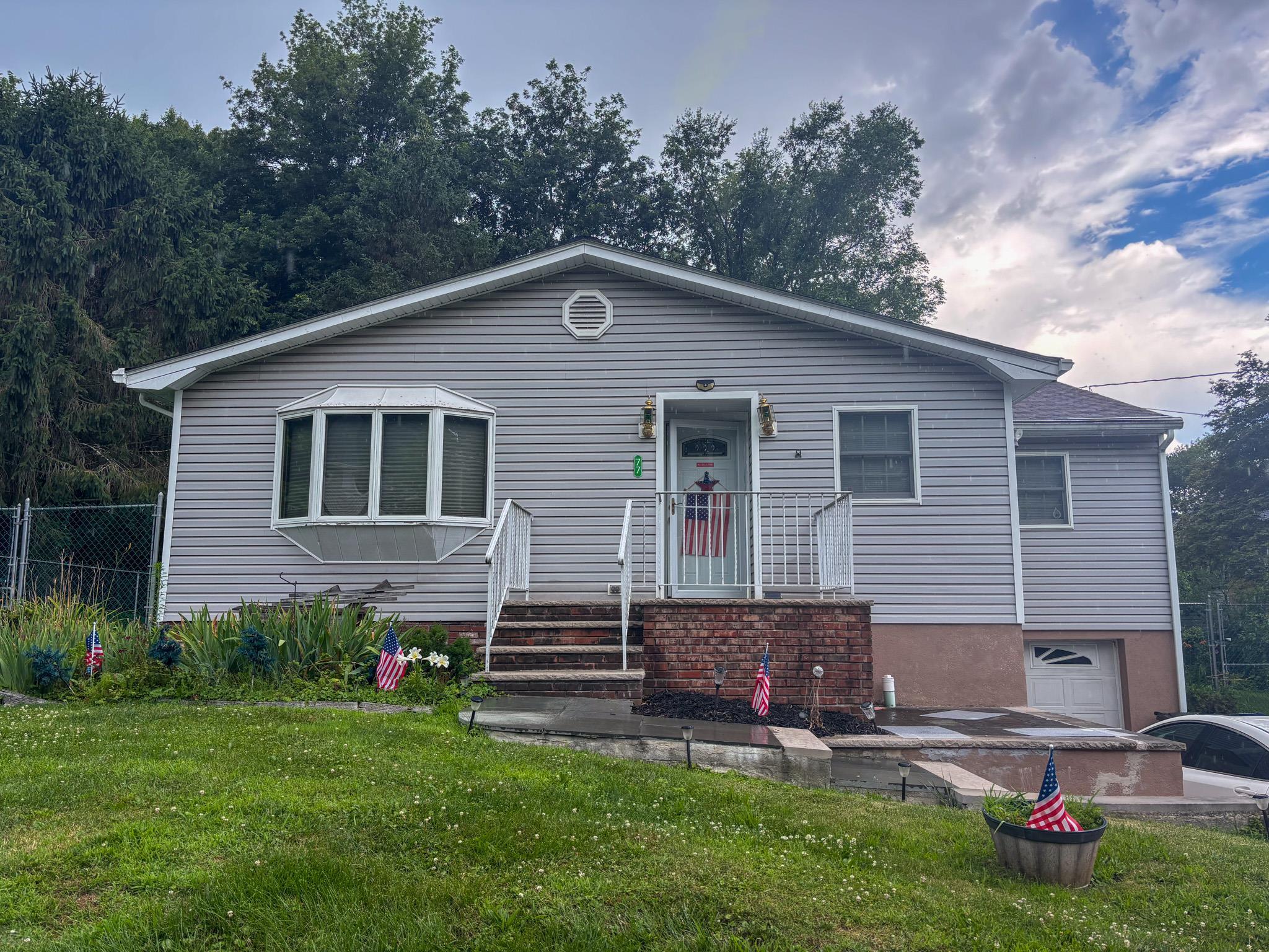 Property Photo:  77 Duelk Avenue  NY 10950 
