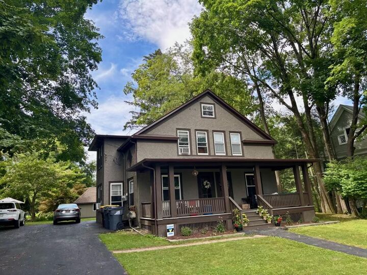 7 Oakland Court  Warwick (Village) NY 10990 photo