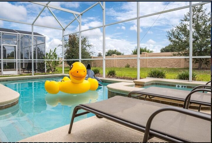 Property Photo:  1614 Moon Valley Drive  FL 33896 