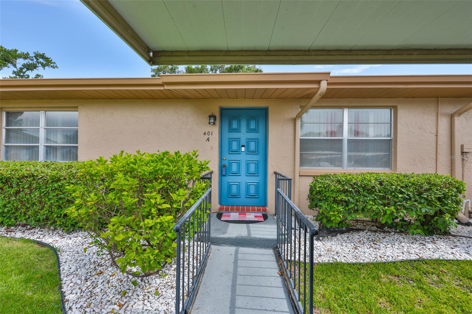 Property Photo: 401 Feltham Trail A FL 33573