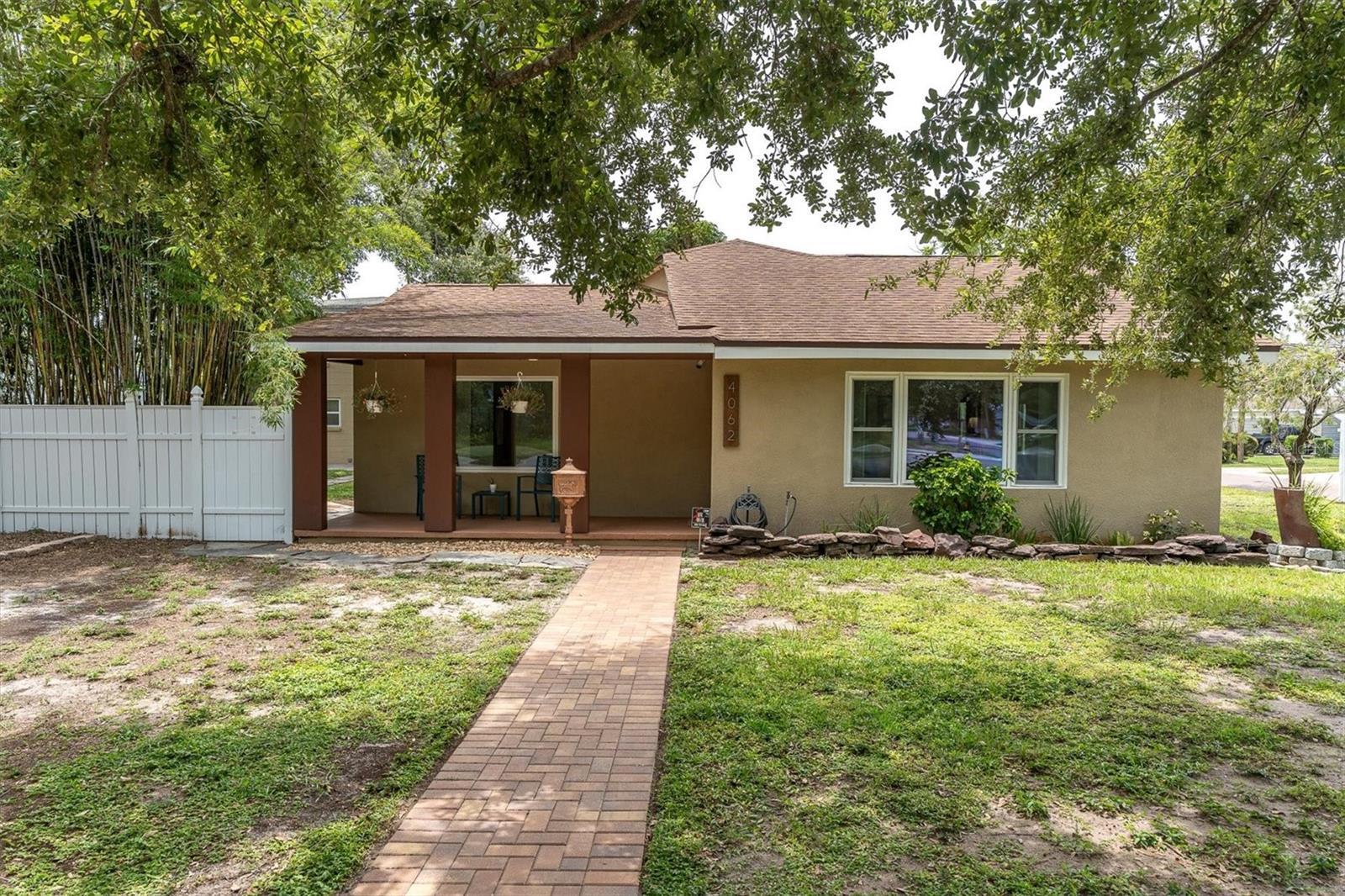 Property Photo: 4062 9th Avenue N FL 33713