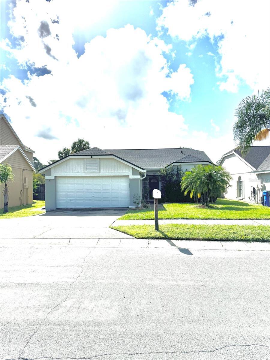 1027 Whittier Circle  Oviedo FL 32765 photo