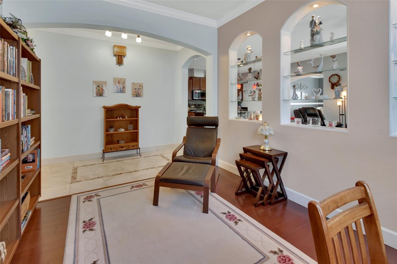 Property Photo: 1373 Hazeldene Manor FL 32724