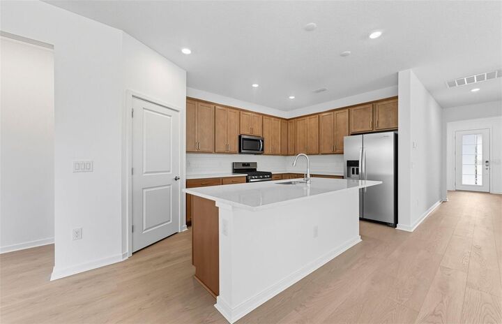 Property Photo:  10317 Spruce River Way  FL 34219 