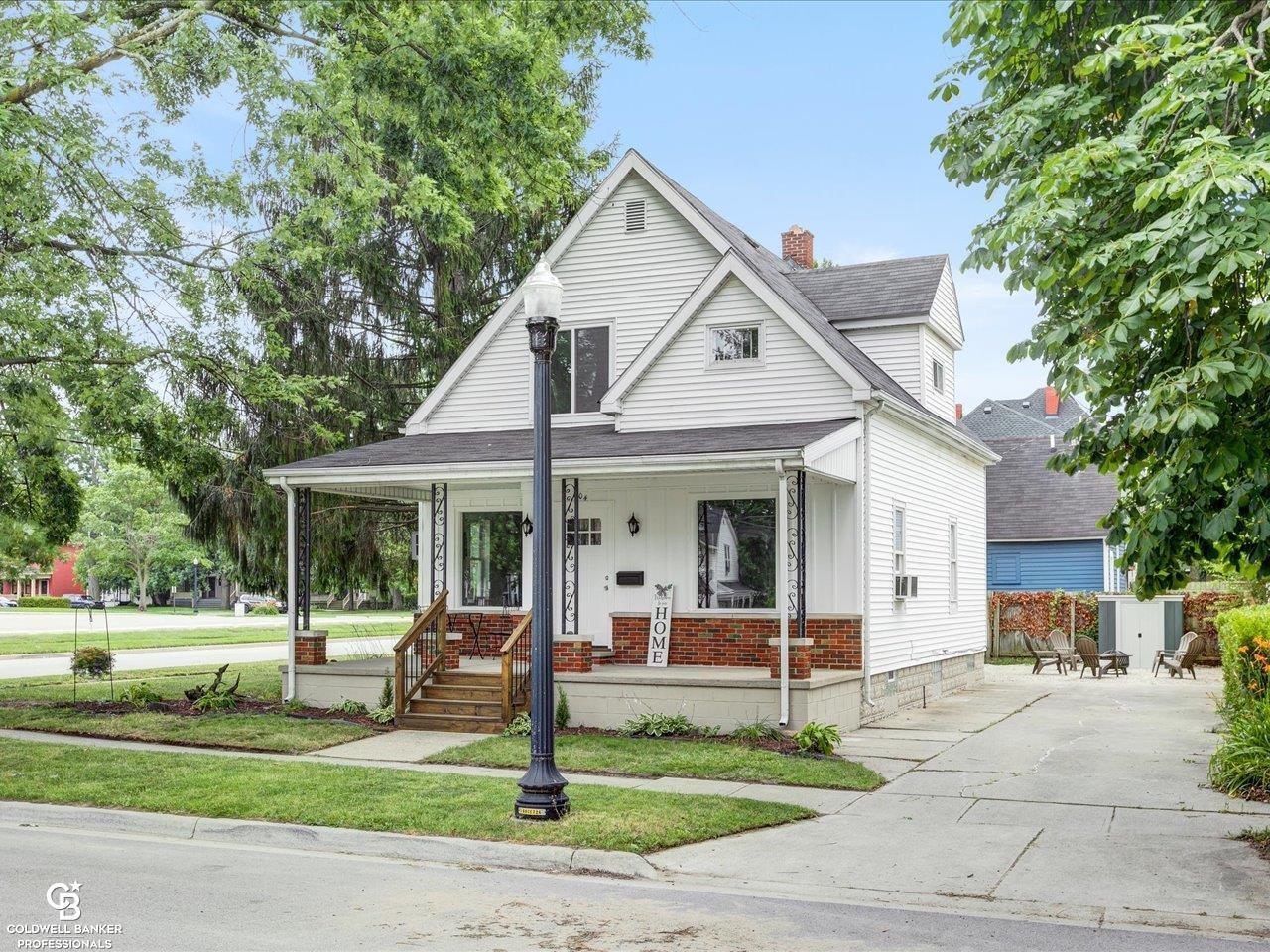 Property Photo: 804 Wall Street MI 48060
