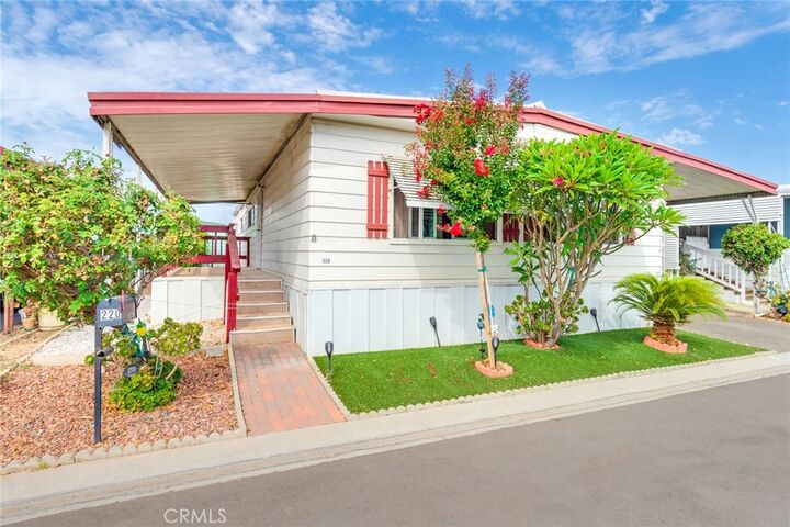 Property Photo: 4000 Pierce Street 220 CA 92505