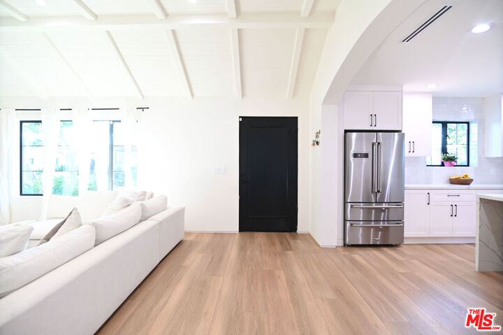 Photo de la propriété: 1430 Stearns Drive CA 90035