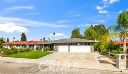 Property Photo: 25924 Casa Loma Court CA 92544