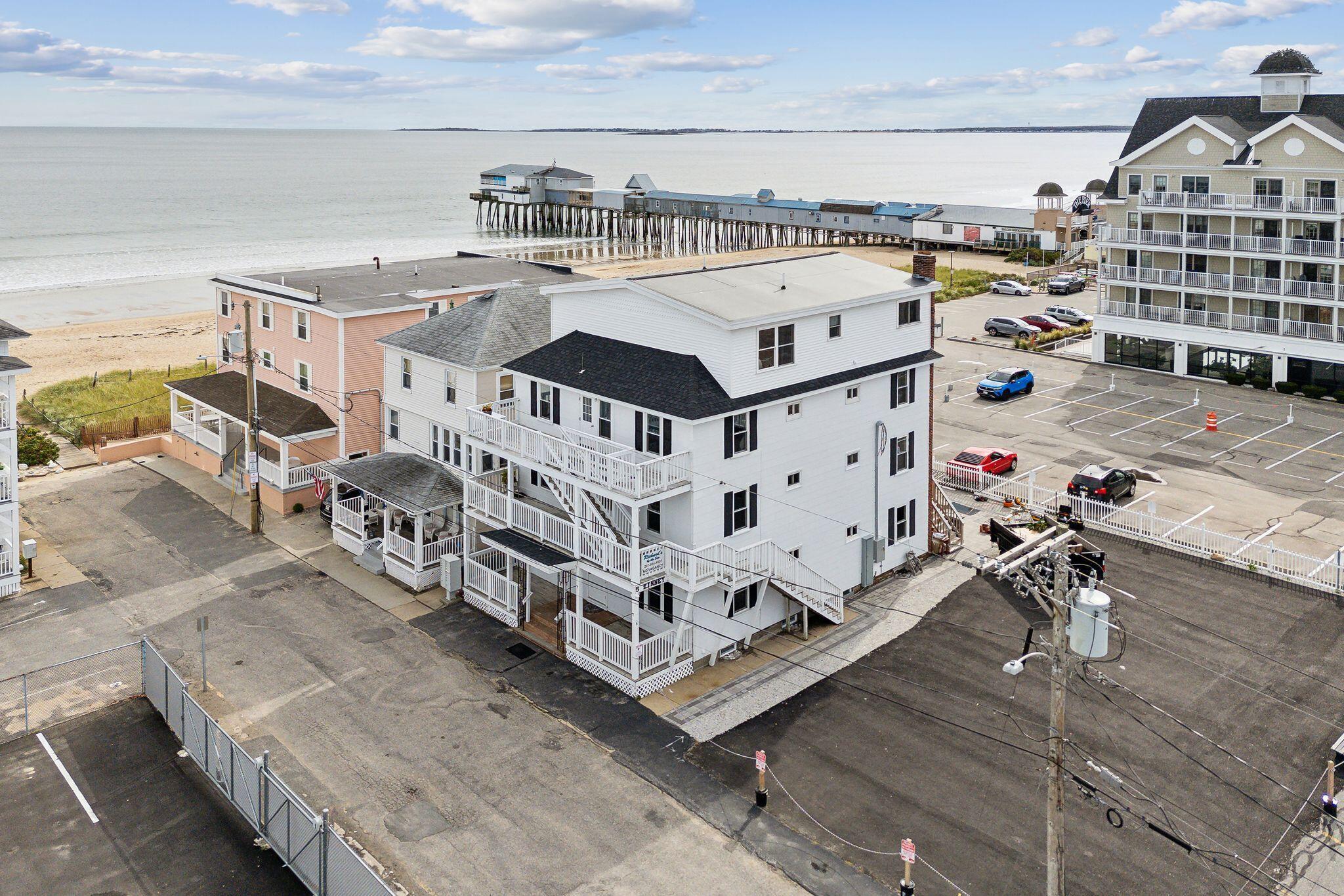 Property Photo: 5 Kinney Avenue 201 ME 04064