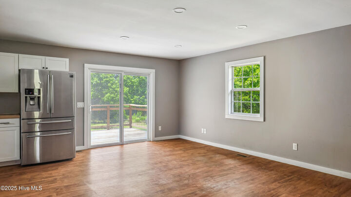 Property Photo: 4084 Hoffman Road NC 27281