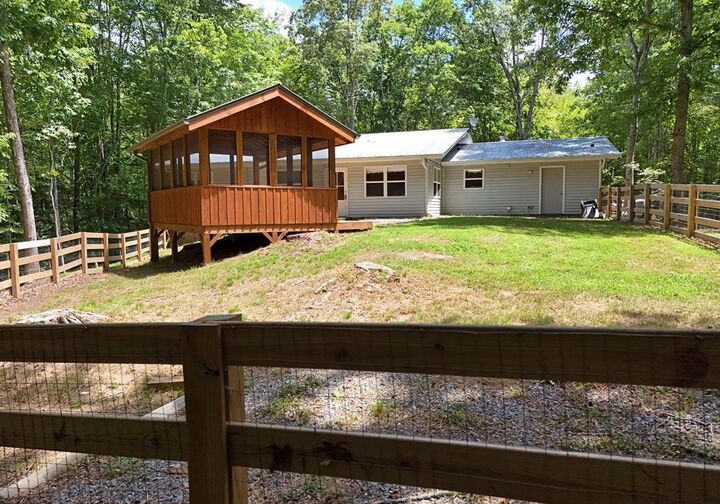 Property Photo:  280 Lucky Lane  GA 30559 