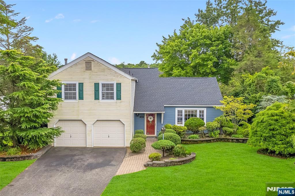 Property Photo: 1095 Bandon Road NJ 08753