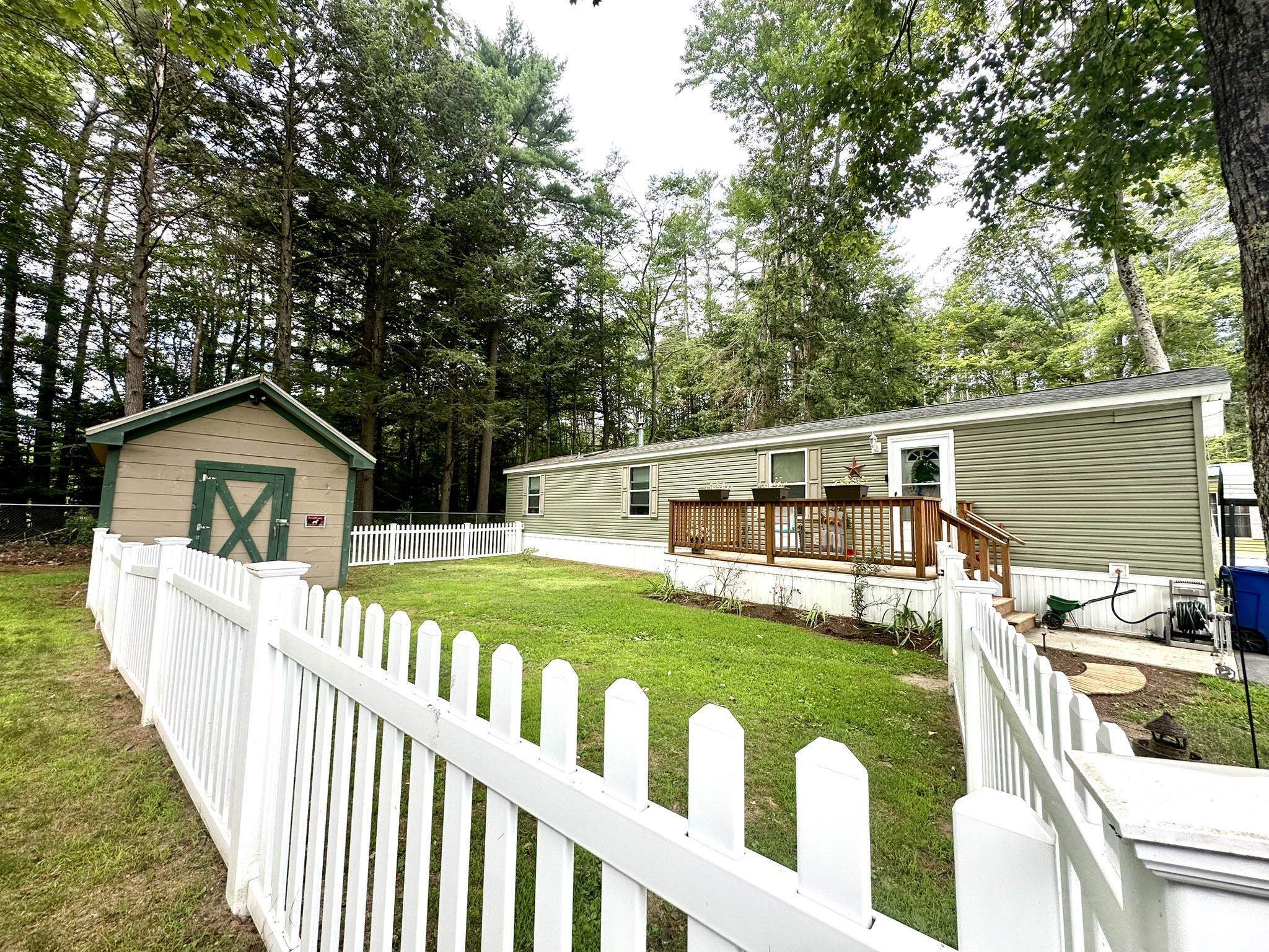 Property Photo: 6 Cardinal Circle NH 03431