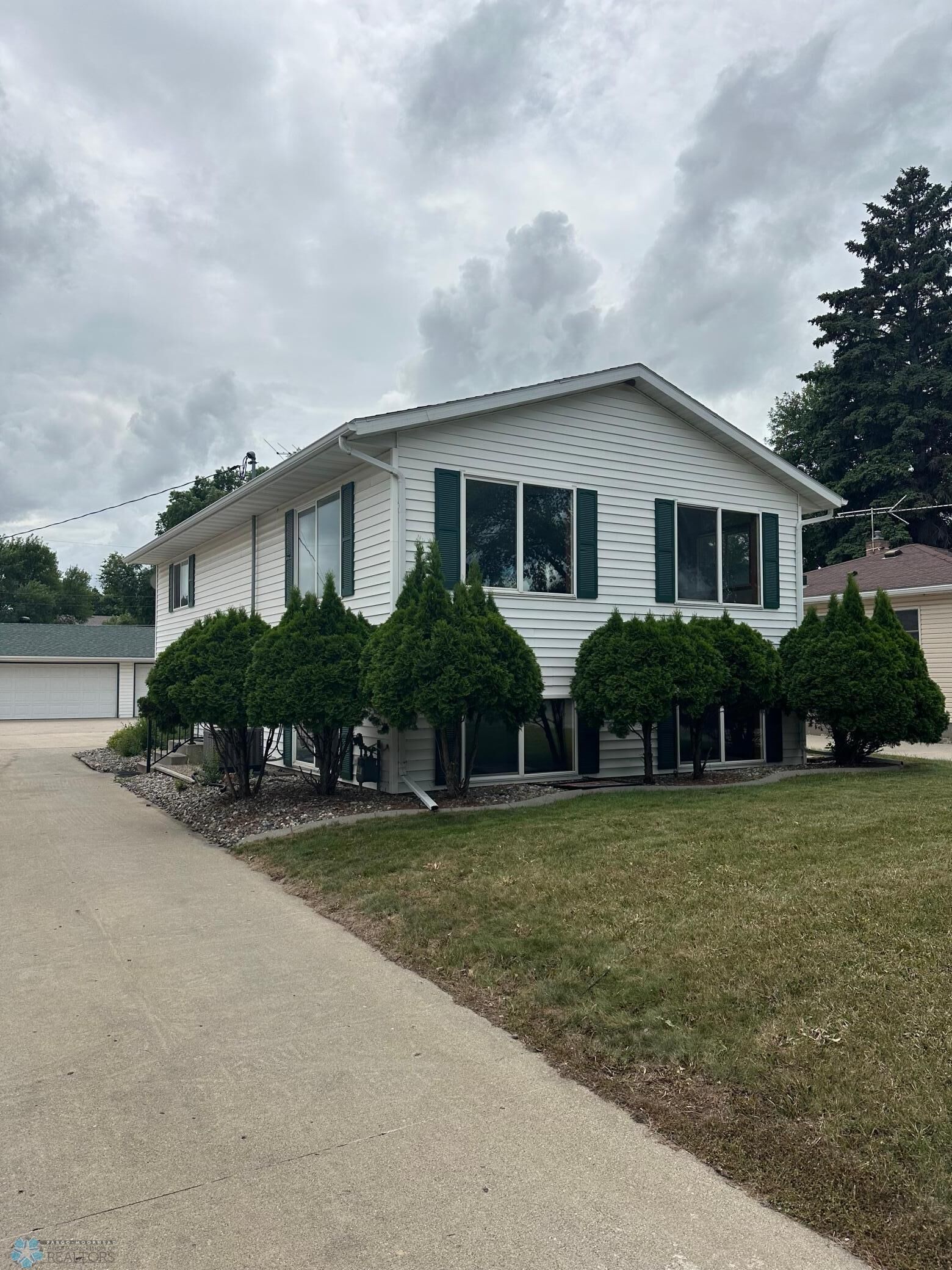 Property Photo: 2126 5th Avenue S ND 58103