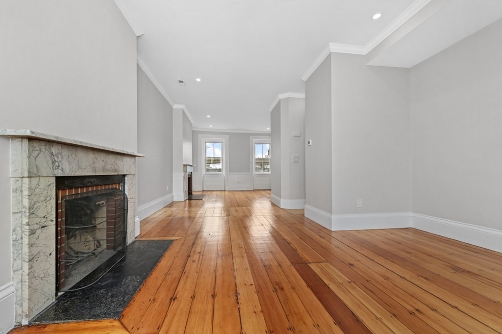 Property Photo: 76 Washington Street 2 MA 02129