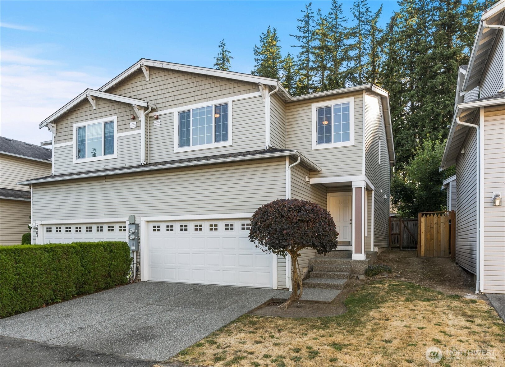 Property Photo:  2903  Gibson Road 4  WA 98204 