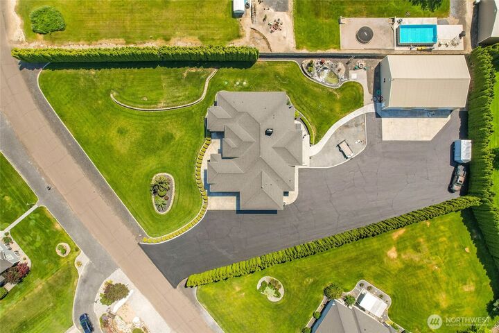 Property Photo:  74  Judy Road  WA 98837 