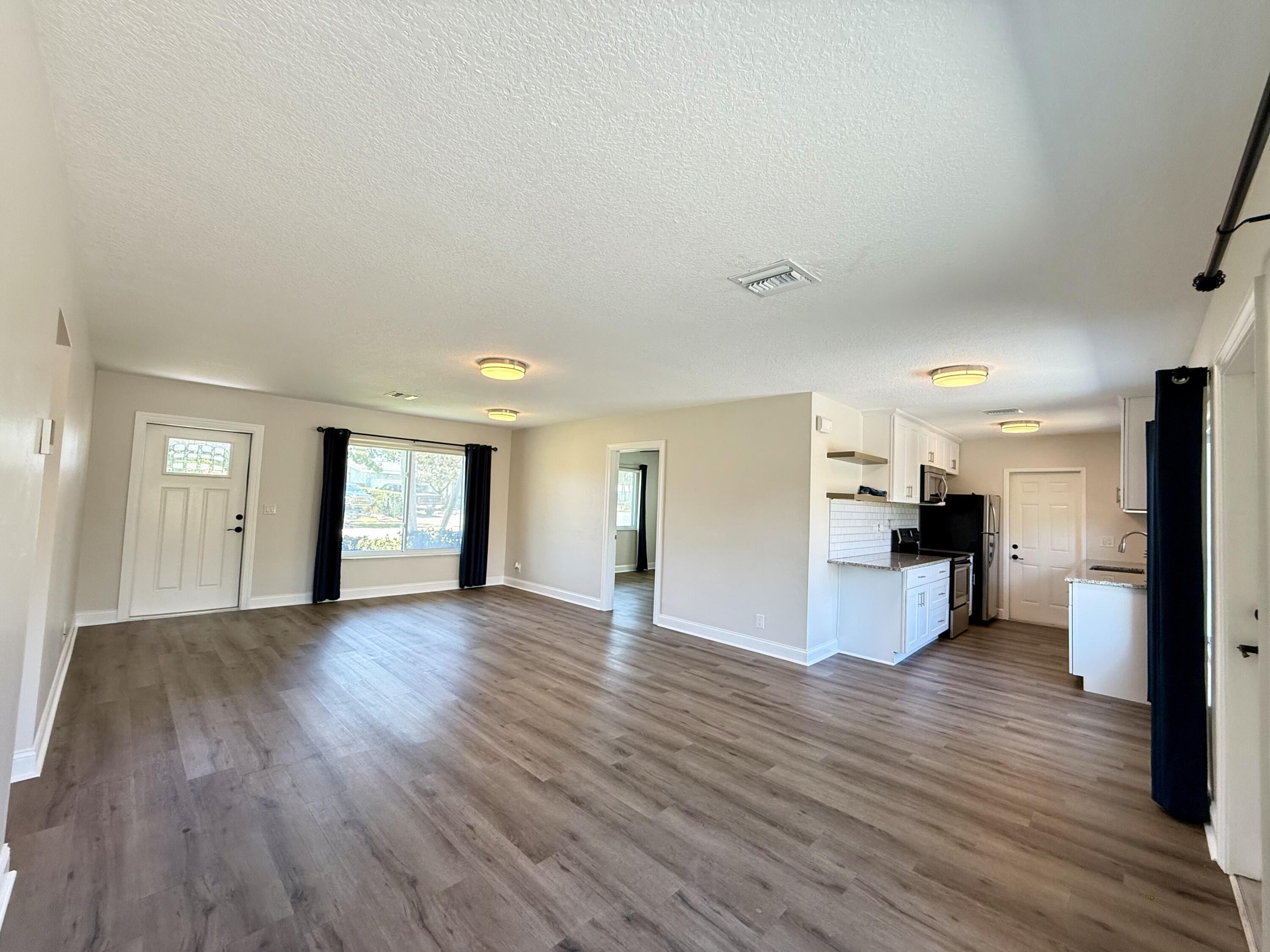 Property Photo: 1615 Crest Drive FL 33461