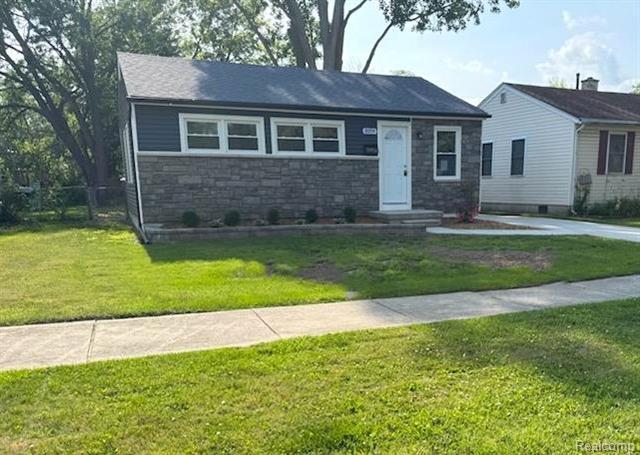 Property Photo:  8094 Elm Street  MI 48180 