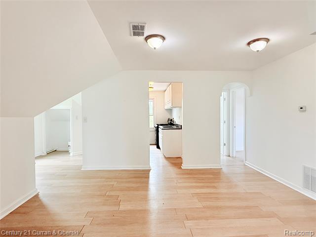 Property Photo: 900 E Grand Boulevard MI 48207