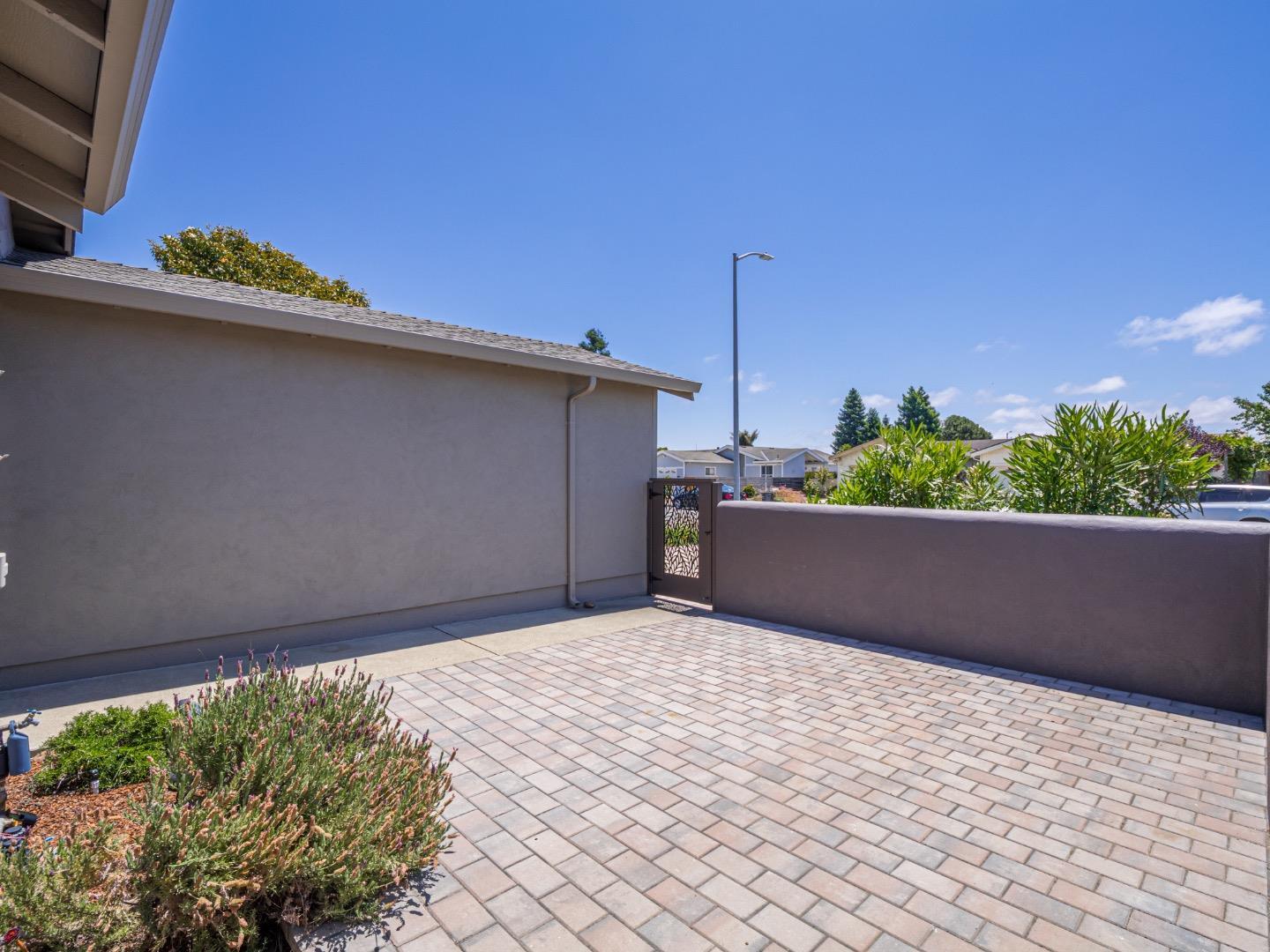 Property Photo: 466 Cloudview Drive CA 95076