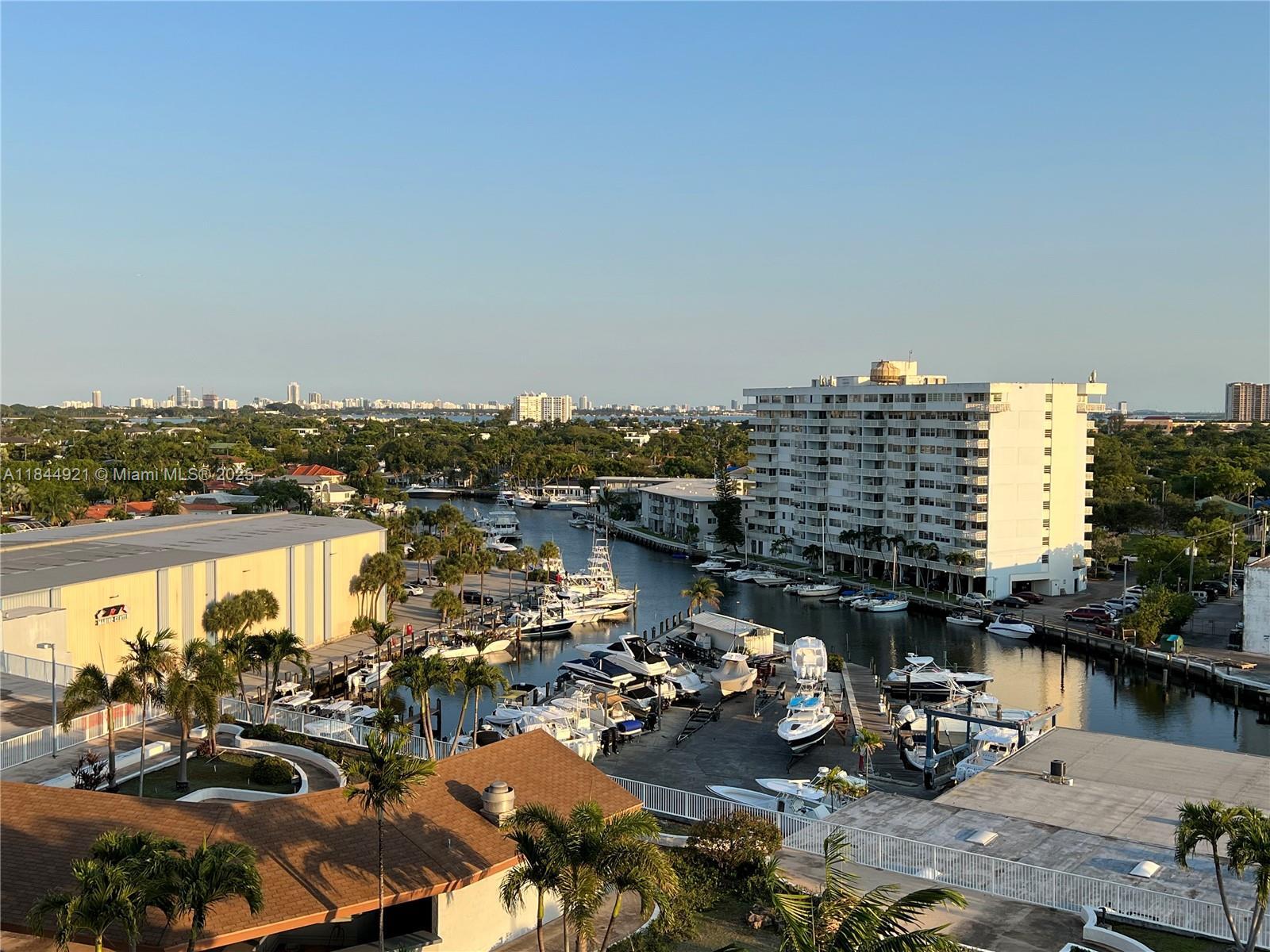 13499 Biscayne Blvd 902  North Miami FL 33181 photo