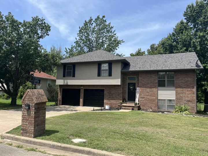 Property Photo:  829 Rosemary Avenue  MO 65605 