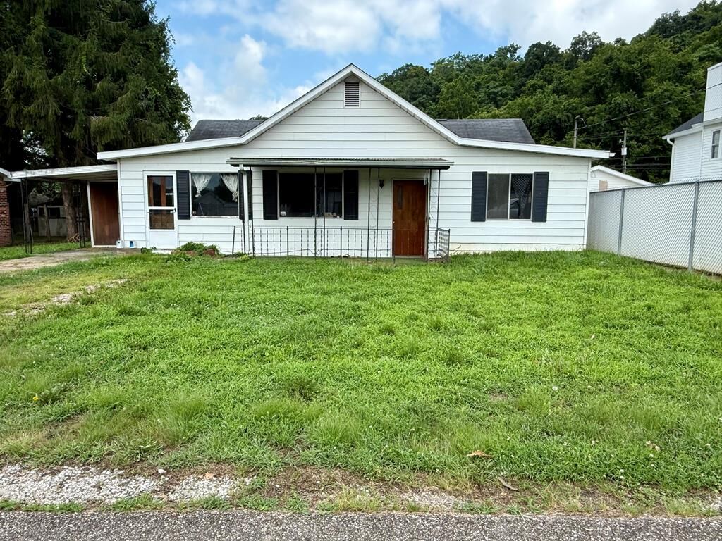Property Photo:  52 Gallia Street  OH 45623 