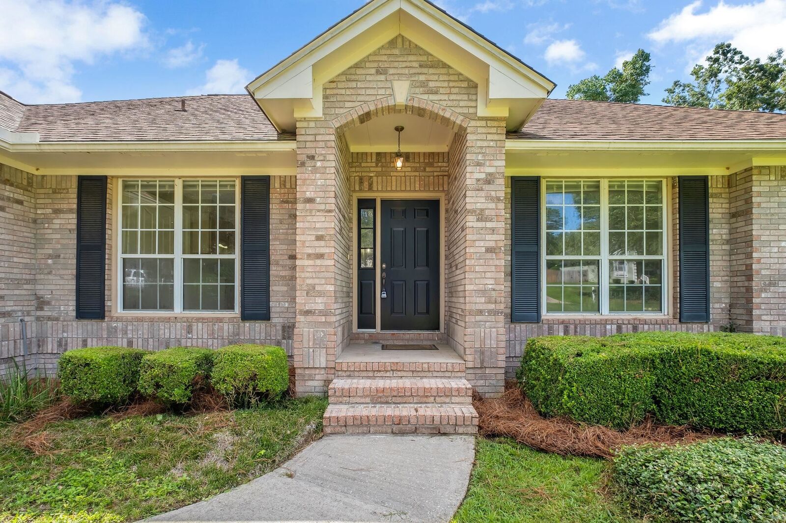 Property Photo: 4010 Harpers Ferry Drive FL 32308