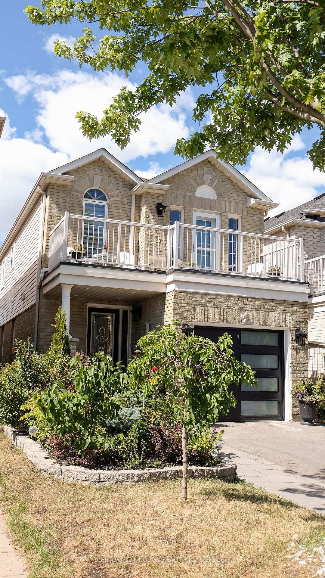 Property Photo:  26 Beadle Drive  ON L1S 7P1 