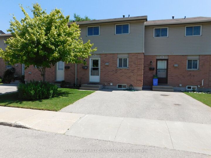 Property Photo: 114 Pauline Crescent 82 ON N6E 2X6