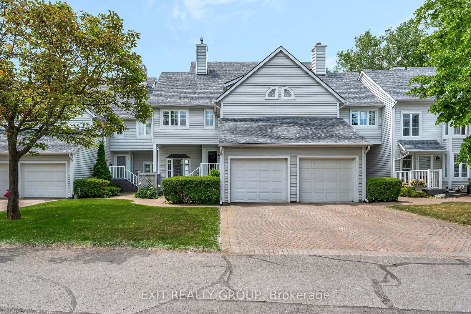Photo de la propriété: 31 Keegan Parkway 13 ON K8N 5N7