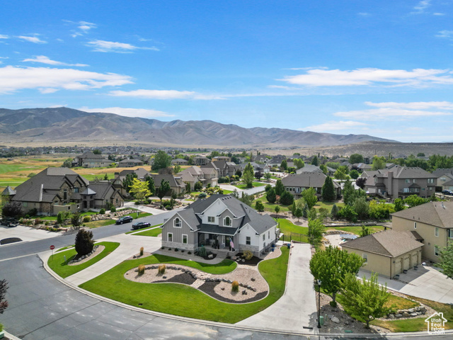 Property Photo: 1759 S Amanda Ln UT 84045
