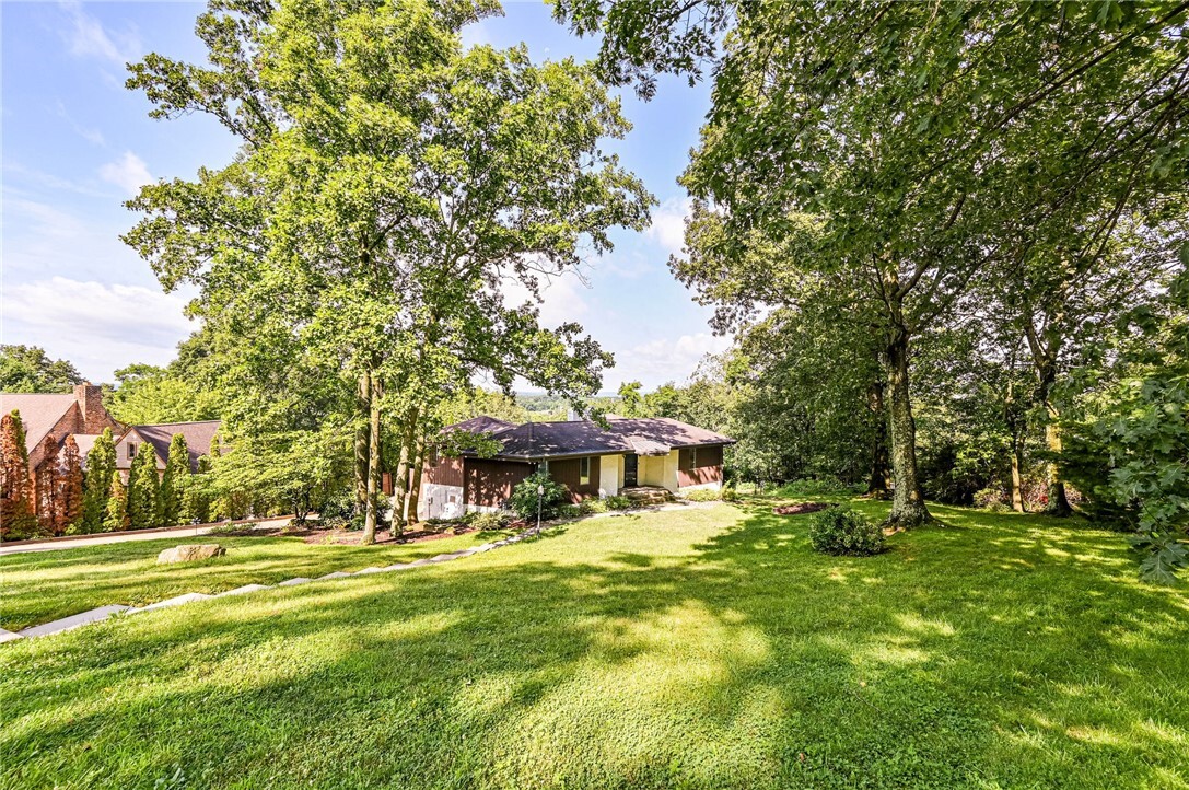 Property Photo: 3150 Princeton Rd PA 15601